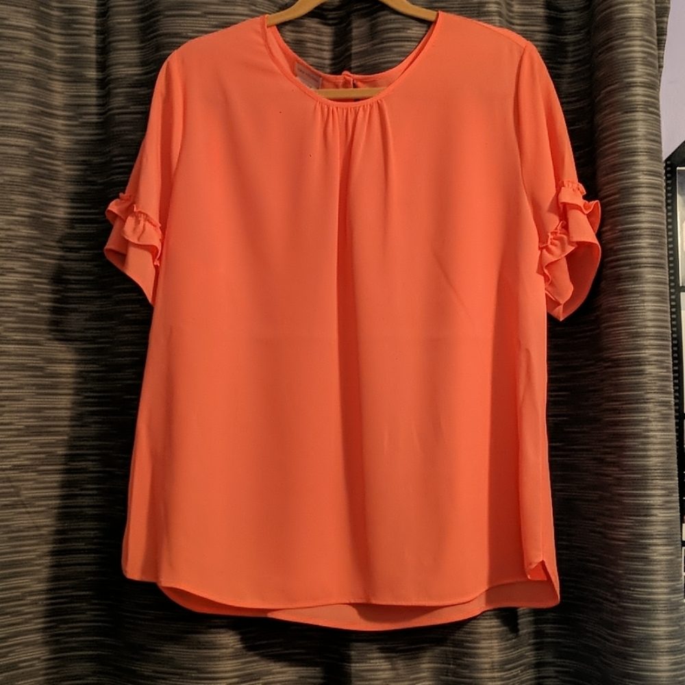 NWOT Van Heusen blouse